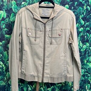 Make + Model Gray Hooded Jacket 12W / 14W